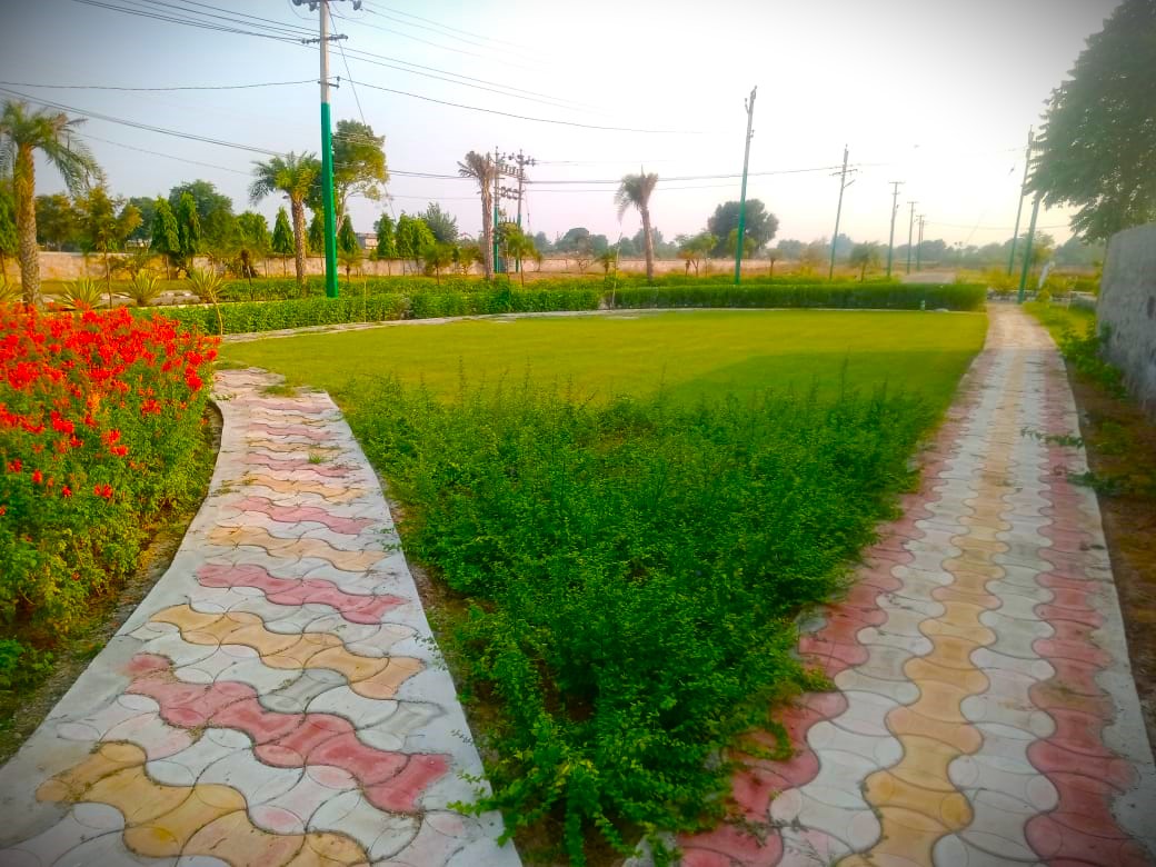 PLOT IN LIFE STYLE CITY